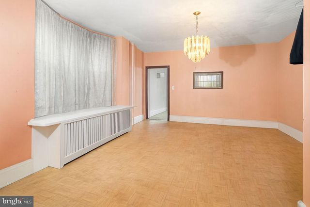 650 N 52ND ST, Philadelphia, PA 19131