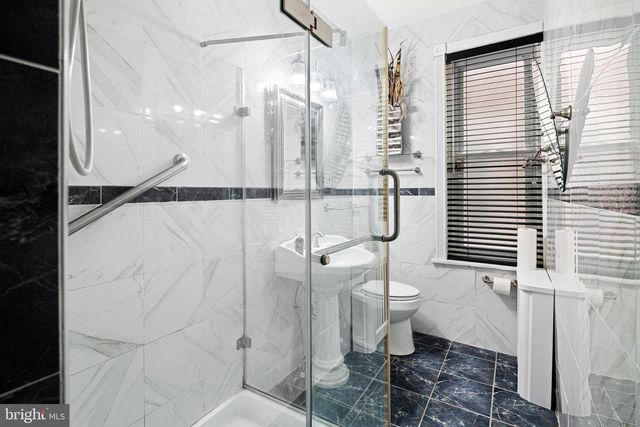 650 N 52ND ST, Philadelphia, PA 19131