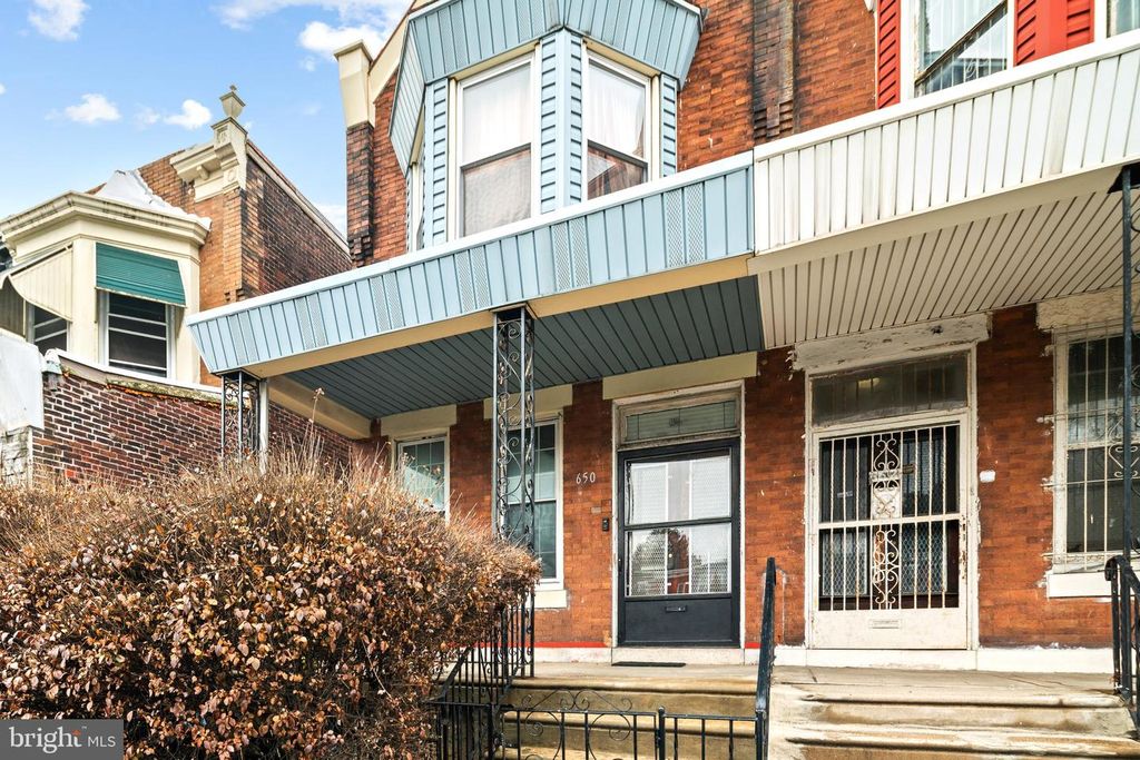 650 N 52ND ST, Philadelphia, PA 19131