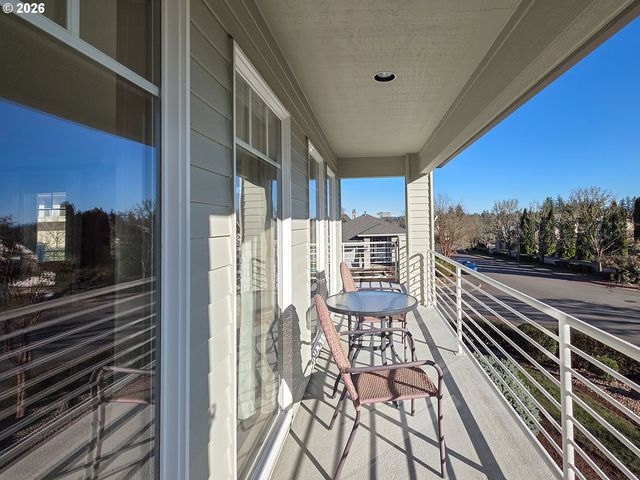 13055 Sw PEACHVALE St, Portland, OR 97224