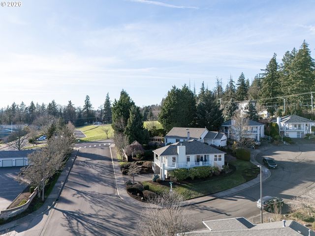 13055 Sw PEACHVALE St, Portland, OR 97224