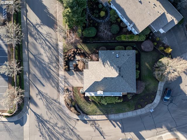 13055 Sw PEACHVALE St, Portland, OR 97224