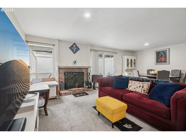 13050 Sw 17TH St, Beaverton, OR 97008