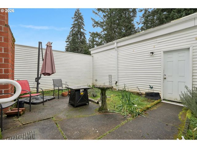 13050 Sw 17TH St, Beaverton, OR 97008