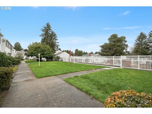 13050 Sw 17TH St, Beaverton, OR 97008