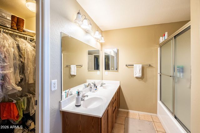 16015 N 30TH Street 103, Phoenix, AZ 85032
