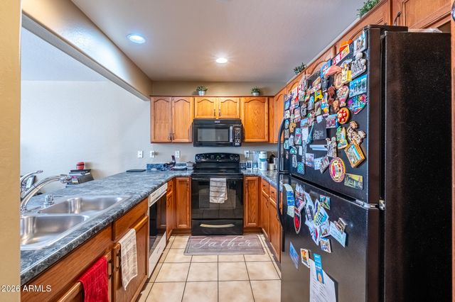 16015 N 30TH Street 103, Phoenix, AZ 85032