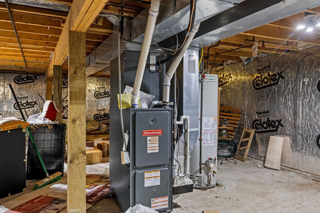 13781 Bayview Drive, Traverse City, MI 49684