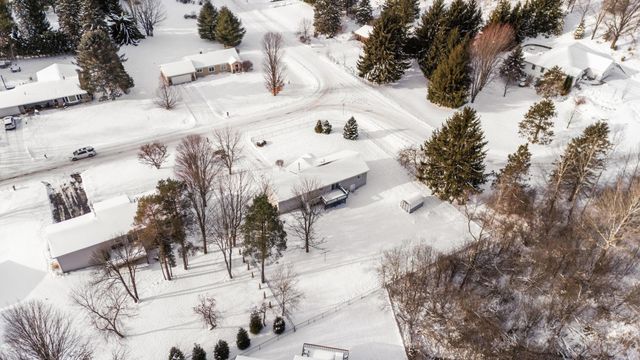 13781 Bayview Drive, Traverse City, MI 49684