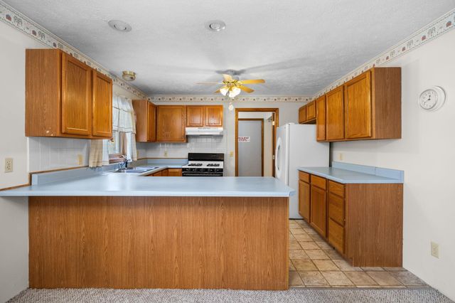 13781 Bayview Drive, Traverse City, MI 49684