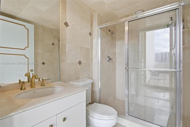 19111 Collins Ave 505, Sunny Isles Beach, FL 33160