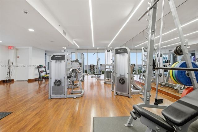 19111 Collins Ave 505, Sunny Isles Beach, FL 33160