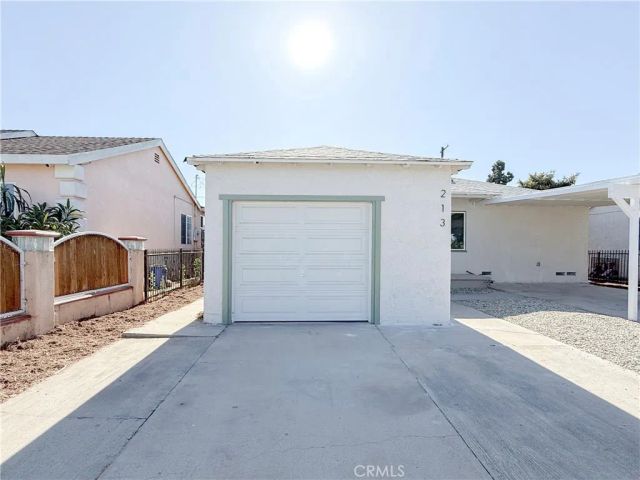 213 N Broadacres Avenue, Compton, CA 90220