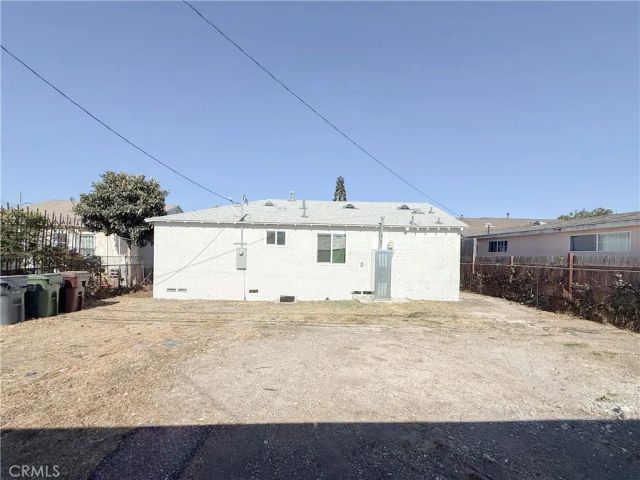 213 N Broadacres Avenue, Compton, CA 90220