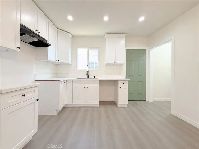 213 N Broadacres Avenue, Compton, CA 90220