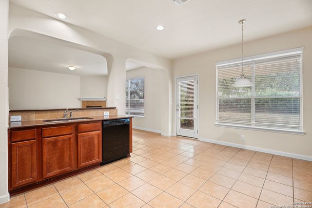 931 PALLADIO PL, San Antonio, TX 78253