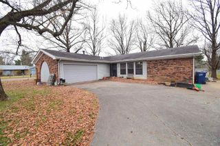 69 Cherry Drive, Mt Vernon, IL 62864