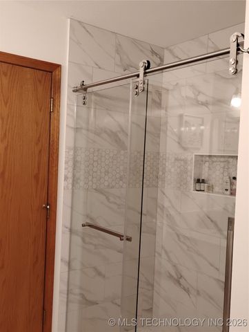 620 Grove Crest Road, Pryor, OK 74361