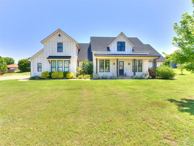 22795 Cterling Drive, Kingfisher, OK 73750