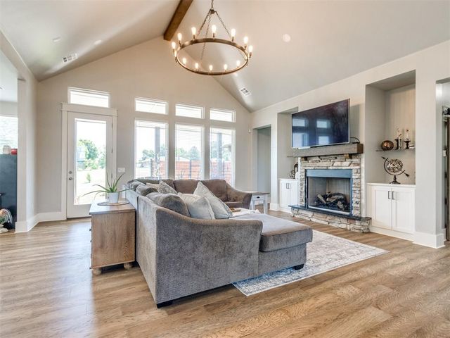 22795 Cterling Drive, Kingfisher, OK 73750