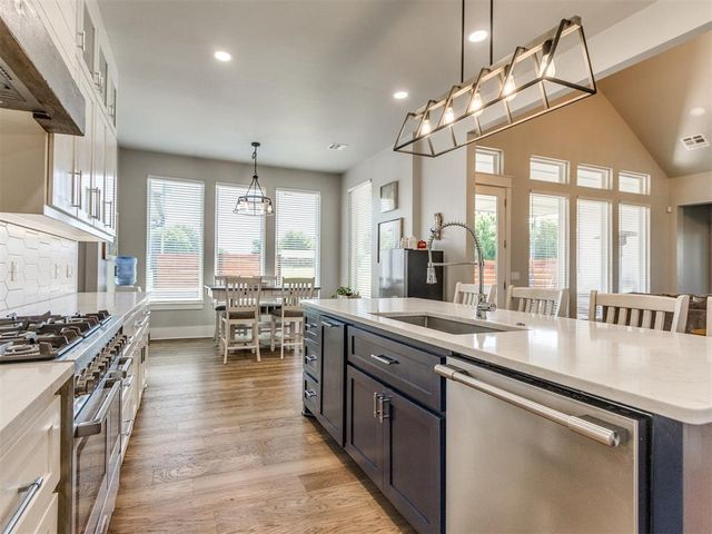 22795 Cterling Drive, Kingfisher, OK 73750