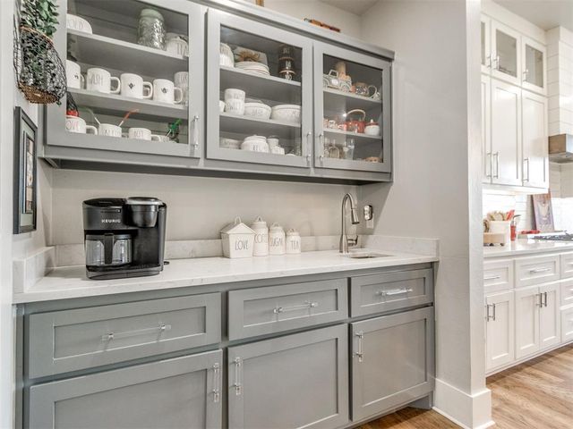 22795 Cterling Drive, Kingfisher, OK 73750