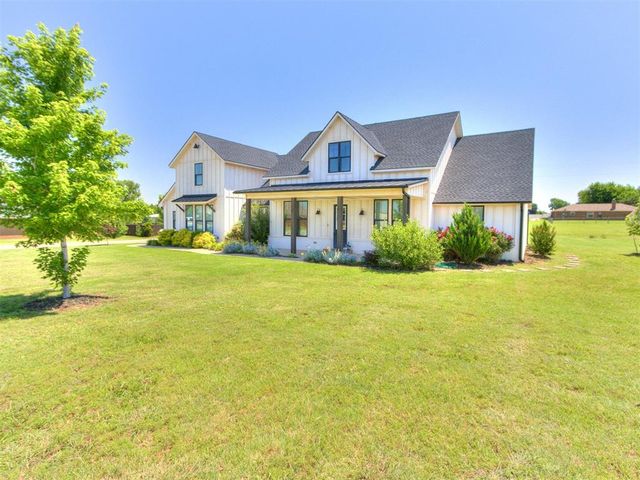 22795 Cterling Drive, Kingfisher, OK 73750
