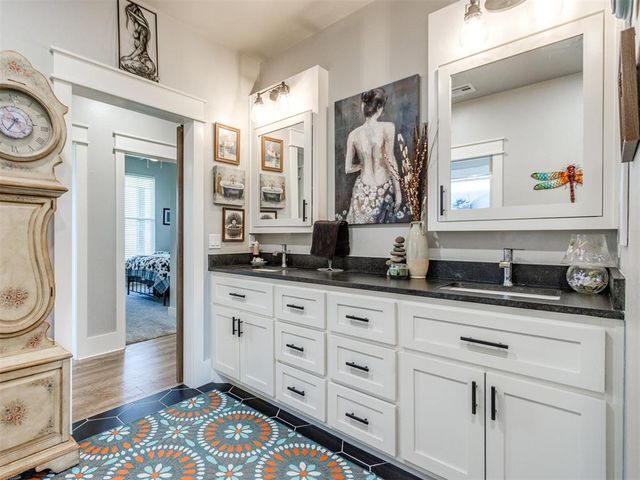 22795 Cterling Drive, Kingfisher, OK 73750