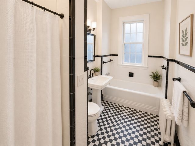 67 Green St 67, Brookline, MA 02446