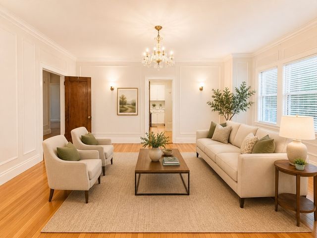 67 Green St 67, Brookline, MA 02446