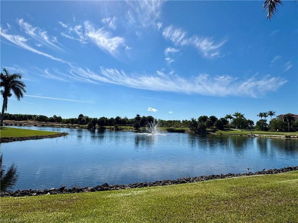 1528 Mainsail DR # 9, Naples, FL 34114