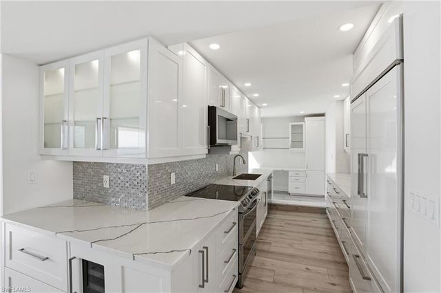 4001 Gulf Shore BLVD N 1407, Naples, FL 34103