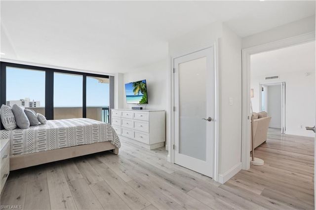 4001 Gulf Shore BLVD N 1407, Naples, FL 34103