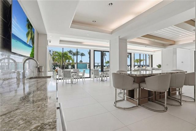 4001 Gulf Shore BLVD N 1407, Naples, FL 34103