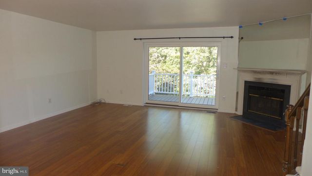 23 VALLEY CROSSING CIR, Cockeysville, MD 21030