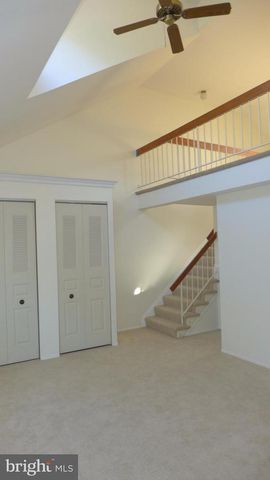 23 VALLEY CROSSING CIR, Cockeysville, MD 21030