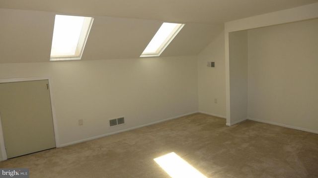 23 VALLEY CROSSING CIR, Cockeysville, MD 21030