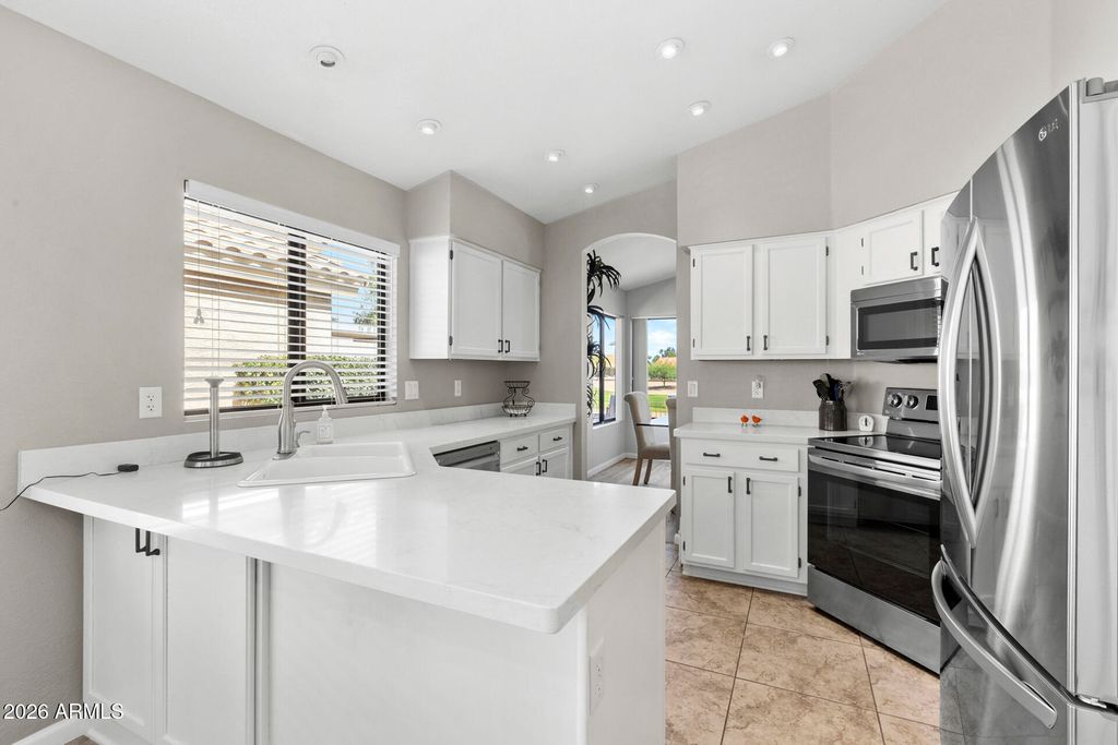 9425 W TARO Lane, Peoria, AZ 85382 — photo 3
