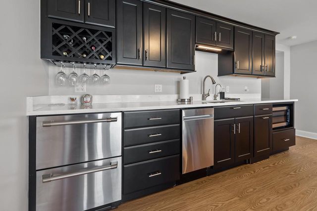 6513 Willow LANE, Waterford, WI 53185