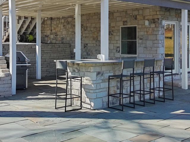 6513 Willow LANE, Waterford, WI 53185