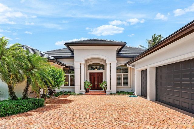 47 River Drive, Tequesta, FL 33469