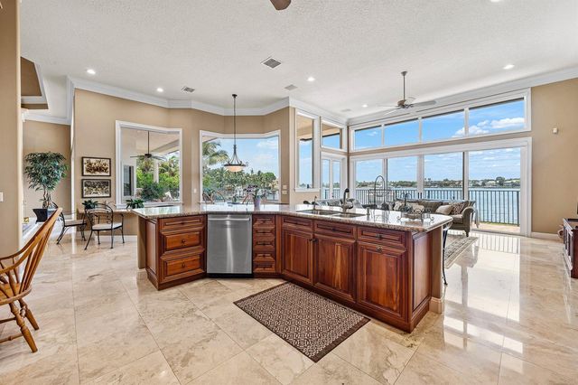 47 River Drive, Tequesta, FL 33469
