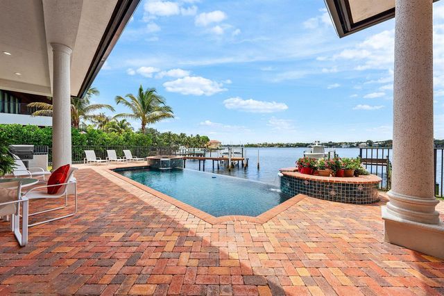 47 River Drive, Tequesta, FL 33469
