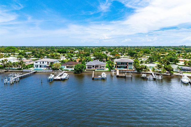 47 River Drive, Tequesta, FL 33469