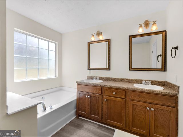 100 Turner Drive, Mcdonough, GA 30252