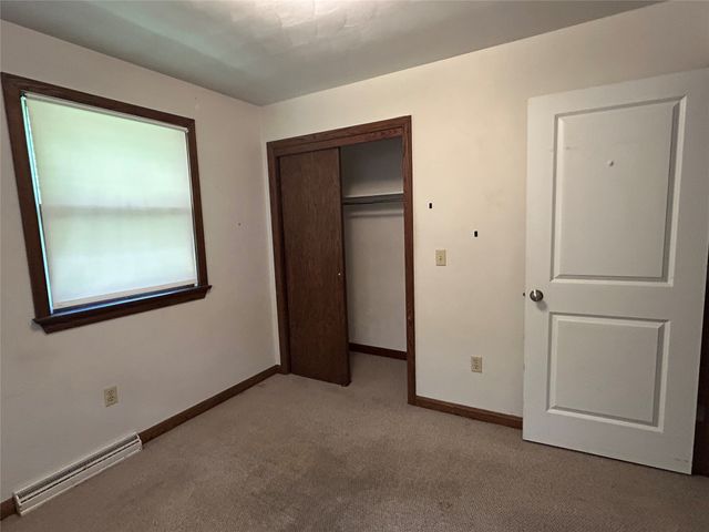 130 E ARLINGTON Road, Erie, PA 16509