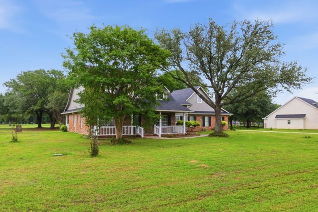 249 Private Road 5940, Emory, TX 75440