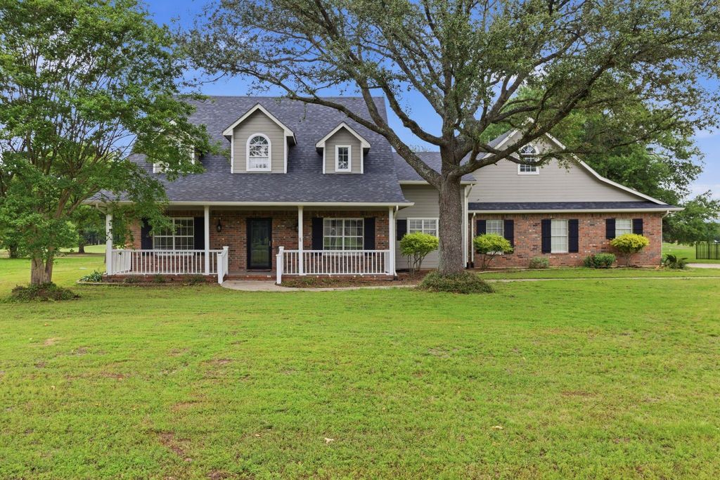 249 Private Road 5940, Emory, TX 75440