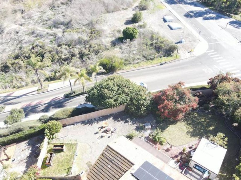 235 Cottingham Court SMART Real Estate