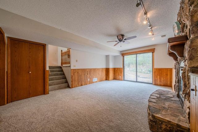 1568 Lakewood Drive N, Maplewood, MN 55119